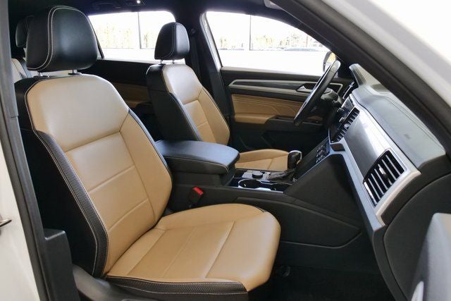 2022 Volkswagen Atlas Cross Sport 3.6L V6 SE w/Technology