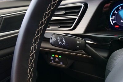 2026 Volkswagen Atlas Cross Sport 2.0T SE