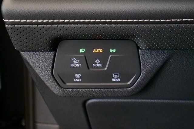 2026 Volkswagen Atlas Cross Sport 2.0T SE