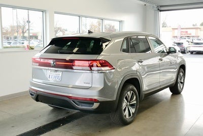 2026 Volkswagen Atlas Cross Sport 2.0T SE