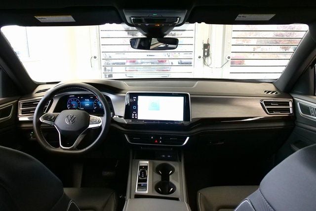 2026 Volkswagen Atlas Cross Sport 2.0T SE