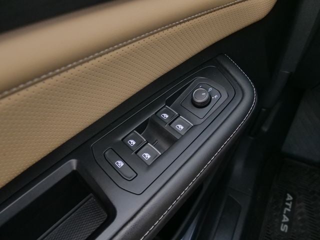 2024 Volkswagen Atlas Cross Sport 2.0T SE