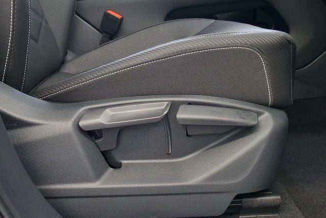 2025 Volkswagen Atlas Cross Sport 2.0T SE