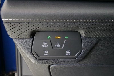 2025 Volkswagen Atlas Cross Sport 2.0T SE