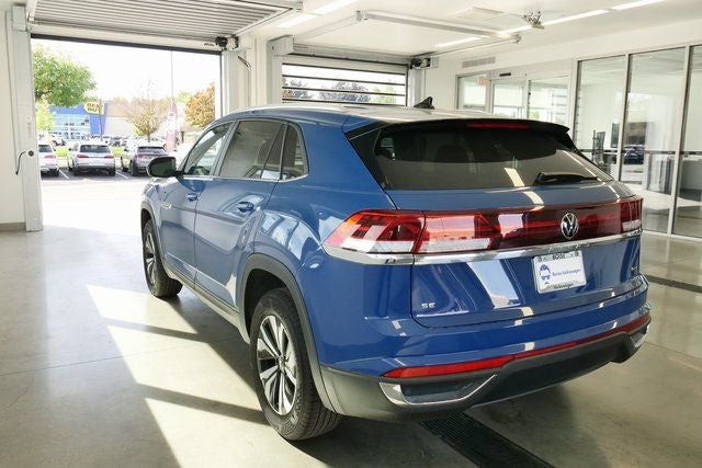 2025 Volkswagen Atlas Cross Sport 2.0T SE