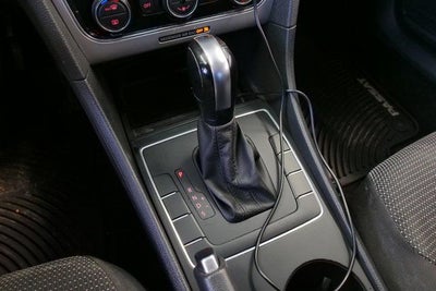 2016 Volkswagen Passat 1.8T S