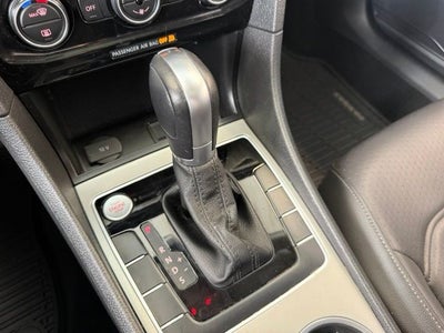 2020 Volkswagen Passat 2.0T R-Line