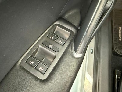 2020 Volkswagen Passat 2.0T R-Line