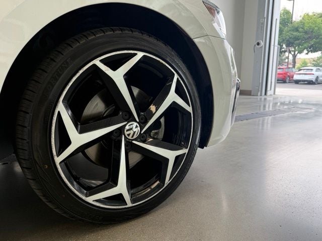 2020 Volkswagen Passat 2.0T R-Line