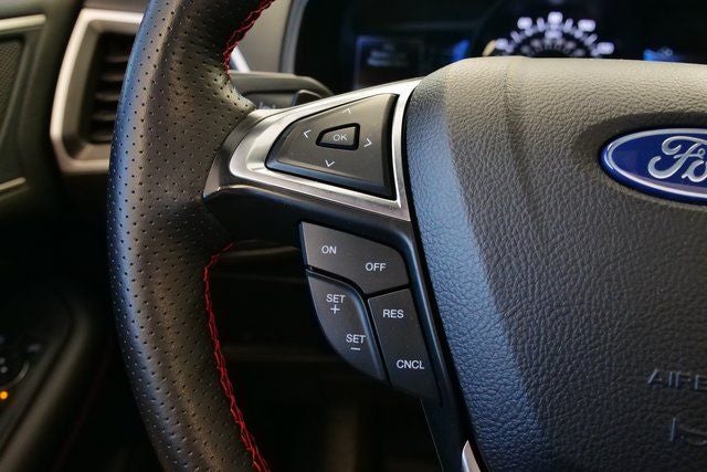 2022 Ford Edge ST Line