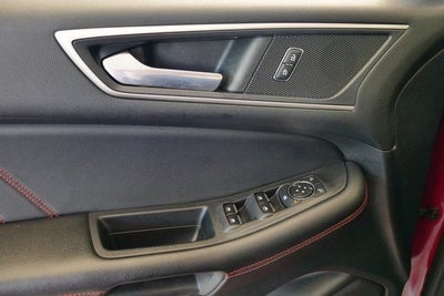2022 Ford Edge ST Line
