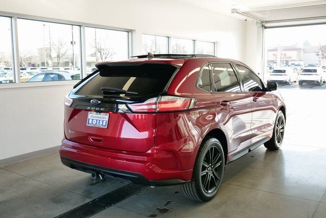2022 Ford Edge ST Line