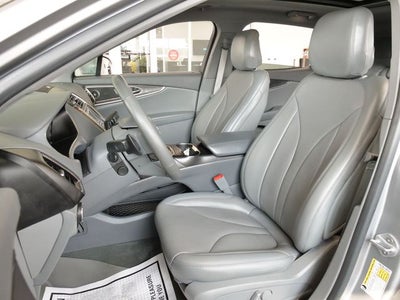 2020 Lincoln Nautilus Reserve