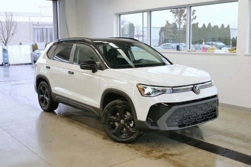 2026 Volkswagen Taos 1.5T SE Black