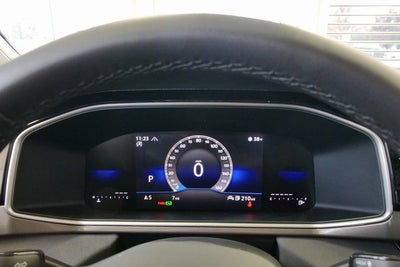 2026 Volkswagen Taos 1.5T SE Black