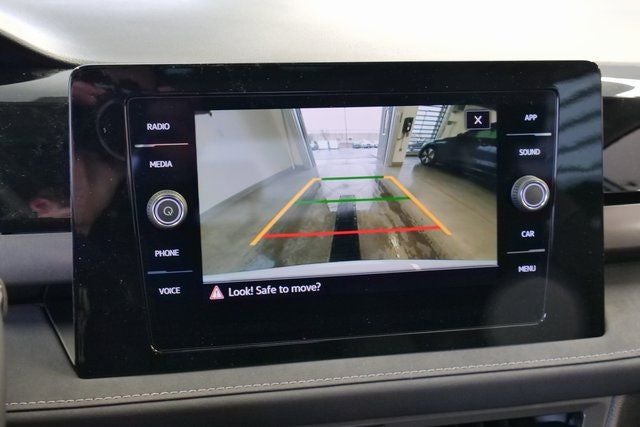 2026 Volkswagen Taos 1.5T SE Black