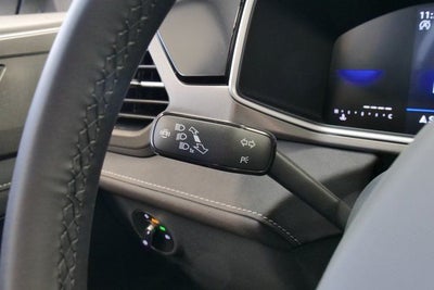 2026 Volkswagen Taos 1.5T SE Black