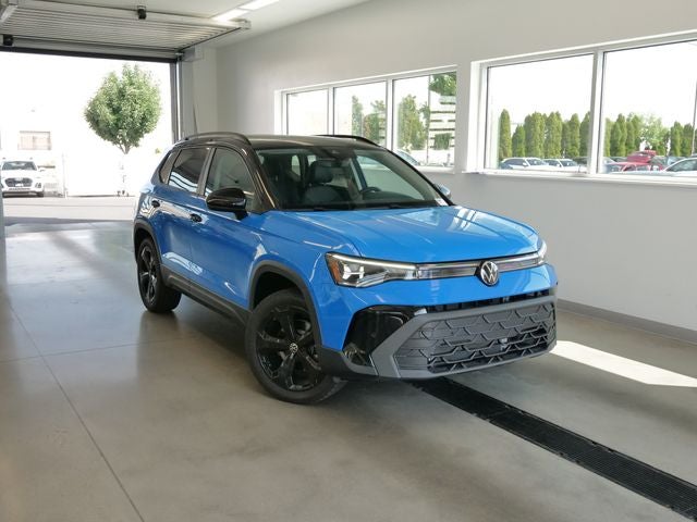2026 Volkswagen Taos 1.5T SE Black