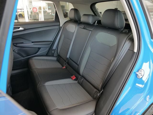 2026 Volkswagen Taos 1.5T SE Black