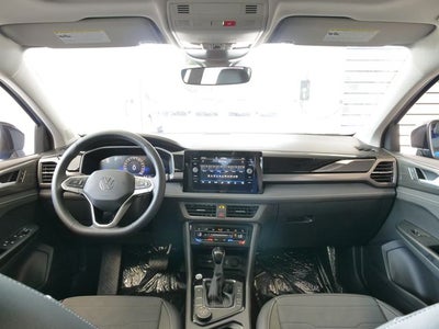 2026 Volkswagen Taos 1.5T SE Black