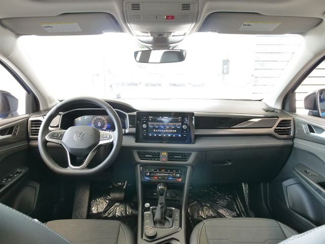 2026 Volkswagen Taos 1.5T SE Black
