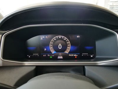 2026 Volkswagen Taos 1.5T SE Black