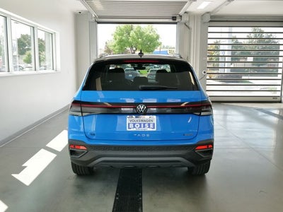 2026 Volkswagen Taos 1.5T SE Black
