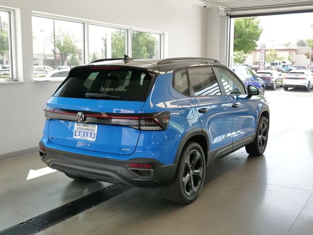 2026 Volkswagen Taos 1.5T SE Black