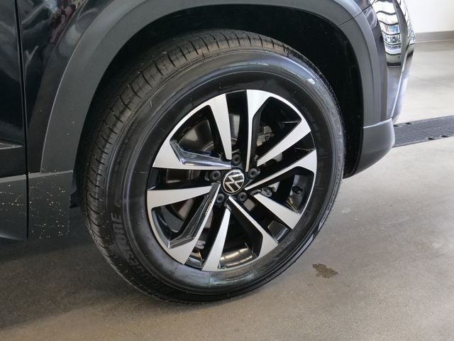 2023 Volkswagen Taos 1.5T SEL