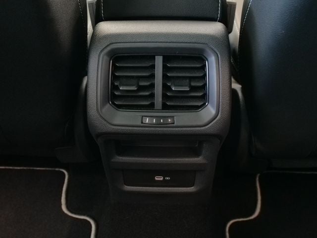 2023 Volkswagen Taos 1.5T SEL