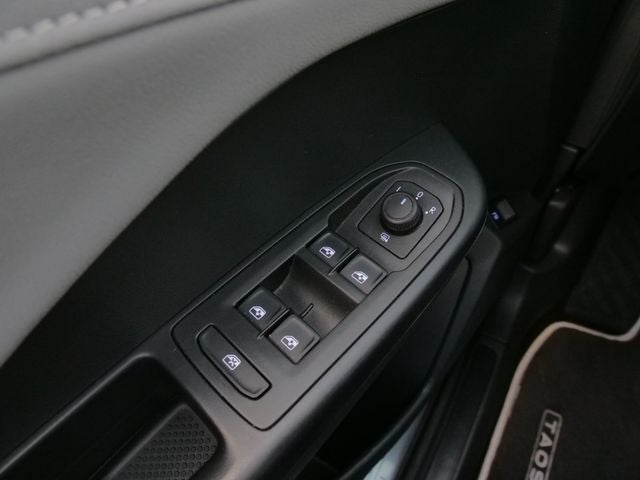 2023 Volkswagen Taos 1.5T SEL