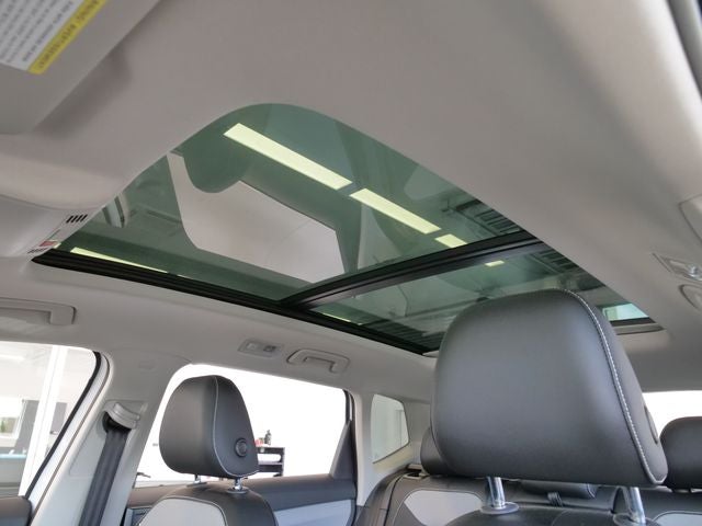 2023 Volkswagen Taos 1.5T SEL