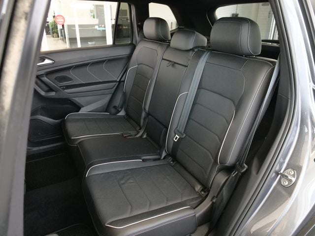 2024 Volkswagen Tiguan 2.0T SEL R-Line