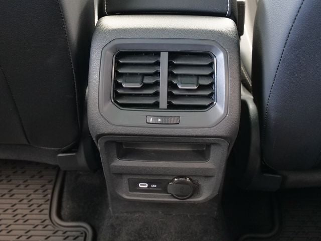 2024 Volkswagen Tiguan 2.0T SEL R-Line