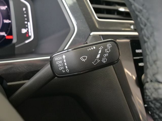 2024 Volkswagen Tiguan 2.0T SEL R-Line