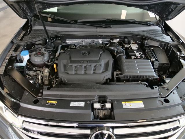2024 Volkswagen Tiguan 2.0T SEL R-Line