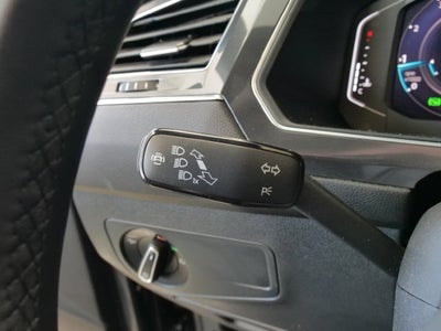 2022 Volkswagen Tiguan 2.0T SEL R-Line