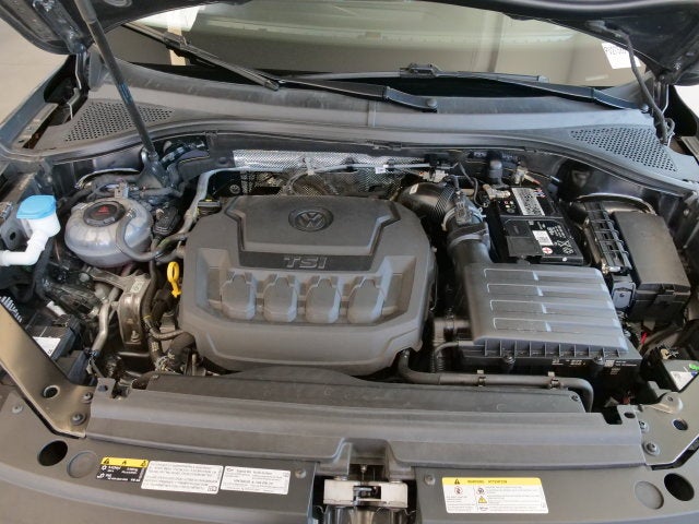 2022 Volkswagen Tiguan 2.0T SEL R-Line