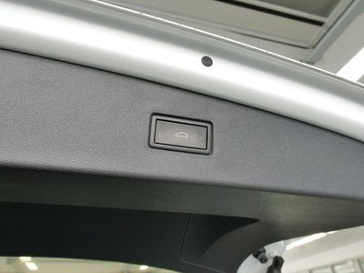 2023 Volkswagen Tiguan 2.0T SEL R-Line