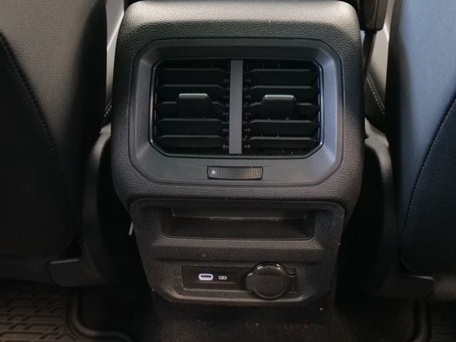 2023 Volkswagen Tiguan 2.0T SEL R-Line