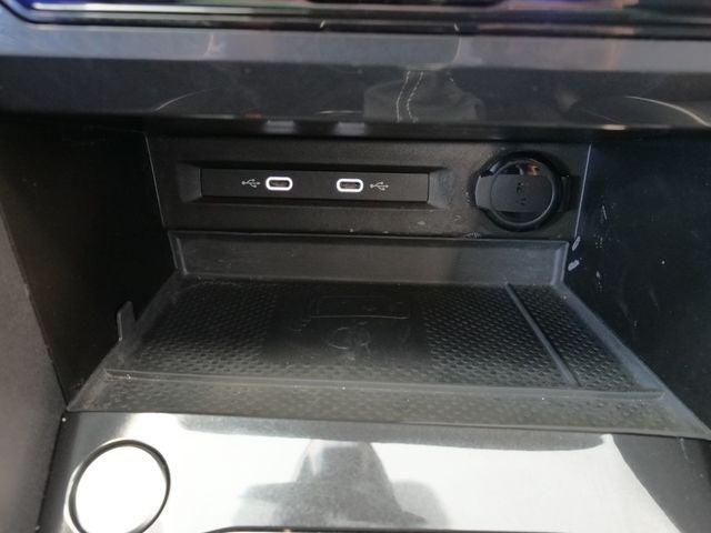 2023 Volkswagen Tiguan 2.0T SEL R-Line