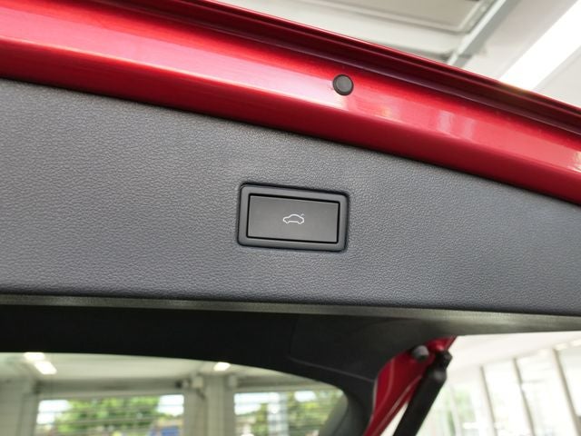 2024 Volkswagen Tiguan 2.0T SEL R-Line