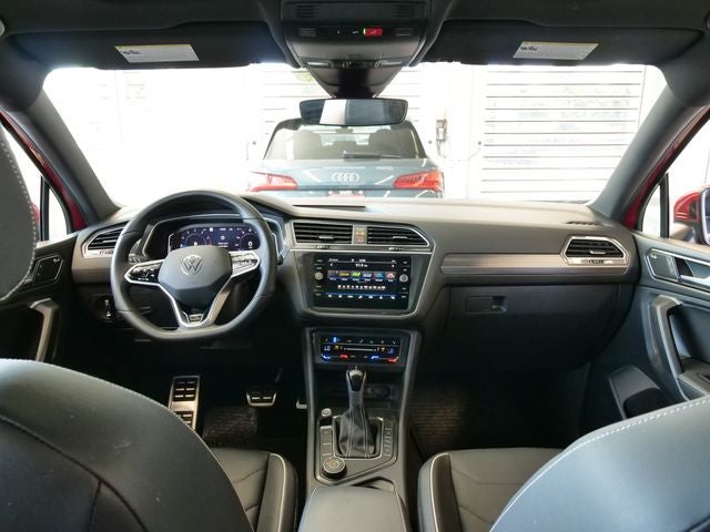 2024 Volkswagen Tiguan 2.0T SEL R-Line