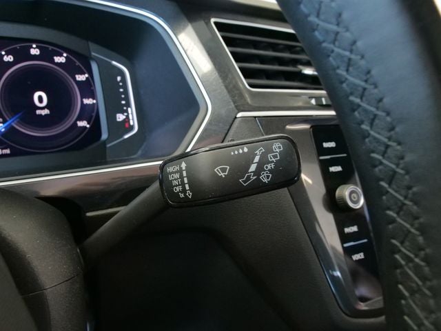 2024 Volkswagen Tiguan 2.0T SEL R-Line
