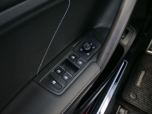 2024 Volkswagen Tiguan 2.0T SEL R-Line
