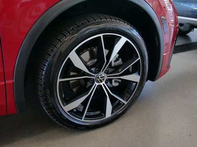 2024 Volkswagen Tiguan 2.0T SEL R-Line