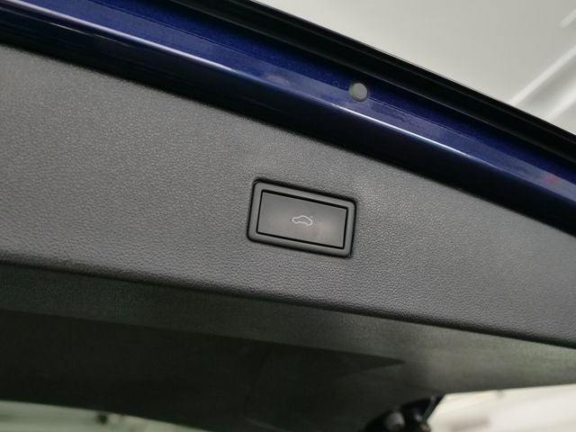 2022 Volkswagen Tiguan 2.0T SEL R-Line