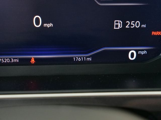 2022 Volkswagen Tiguan 2.0T SEL R-Line