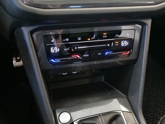 2022 Volkswagen Tiguan 2.0T SEL R-Line