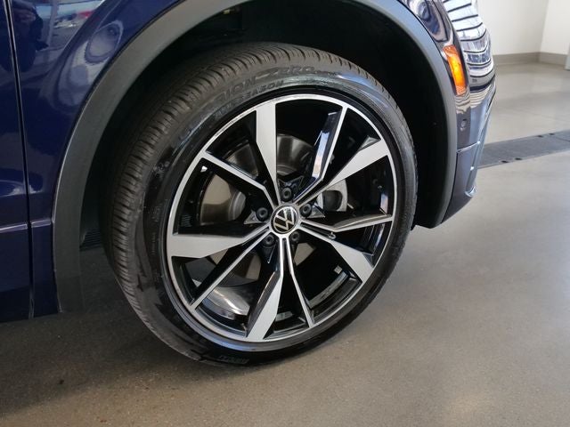 2022 Volkswagen Tiguan 2.0T SEL R-Line